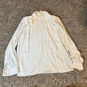 La Chine Classic by Salinda‎ Wang Vintage White Lace Collar Blouse Size 6